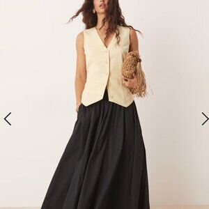 Abercrombie and Fitch Maxi Linen skirt sz Lrg